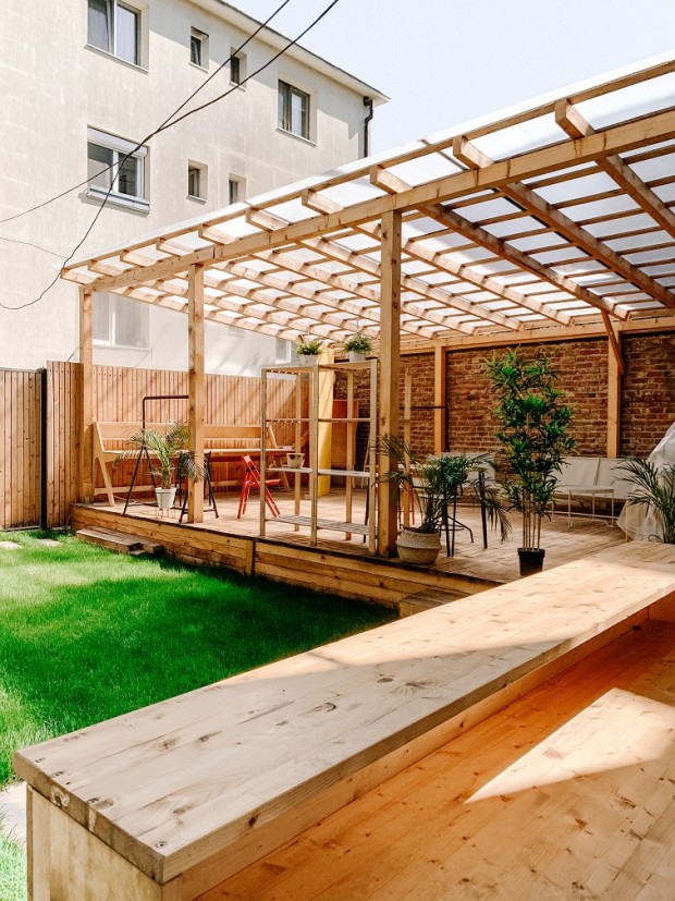 The Difference Between a Pergola and Gazebo