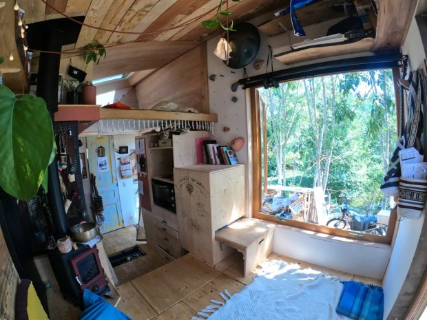 Millennial Frenchman Embraces Simplicity and Built A DIY Tiny House For Himself and His Cat