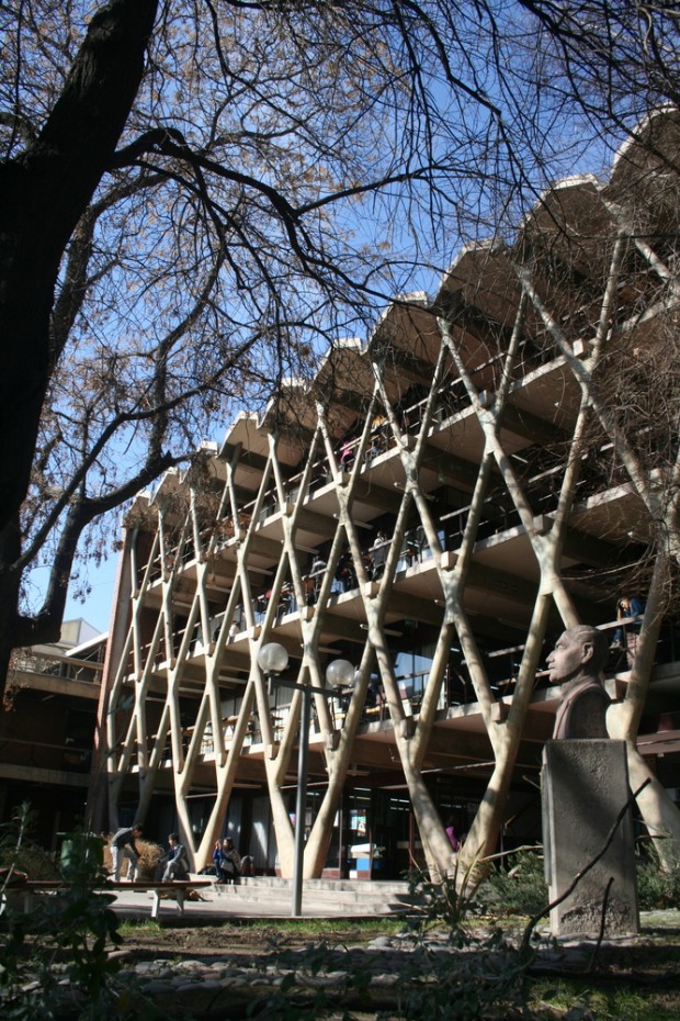 Enrico Tedeschi's 1960s Architectural Classic ‘Mendoza School of Architecture’