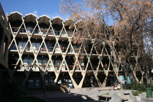 Enrico Tedeschi's 1960s Architectural Classic ‘Mendoza School of Architecture’