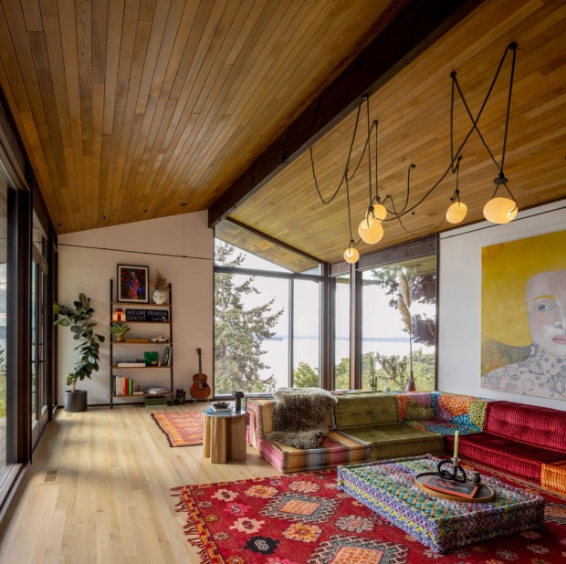 Lark House in Seattle Receives Makeover, Balancing Blending Mid-Century Charm with Modernity