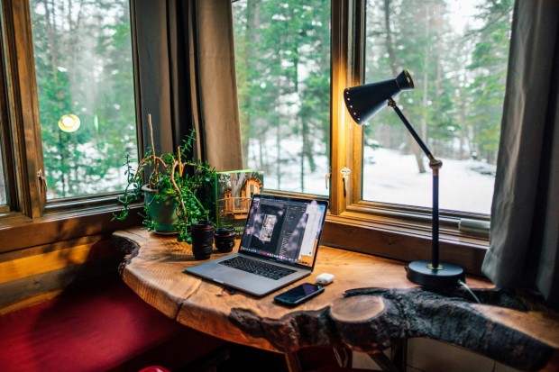  5 Expert Tips to Declutter and Organize Your Home Office for Better Productivity