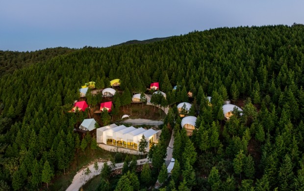 Glamping Redefines Camping with Luxury and Comfort for the Ultimate Outdoor Experience