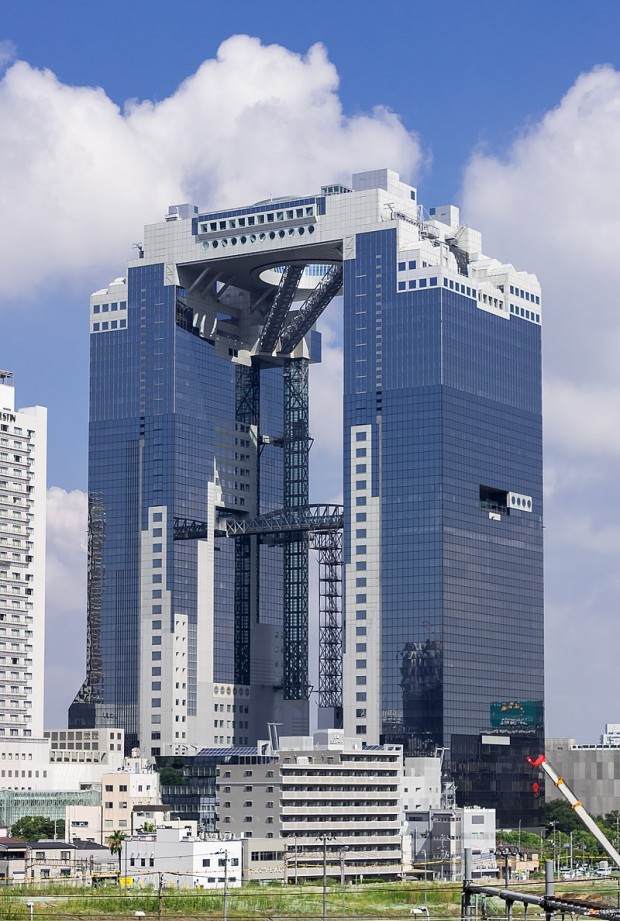 Top 10 Strikingly Weird Skyscrapers Pushing the Boundaries of Architecture Around the World