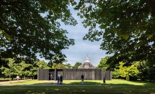 10 Serpentine Pavilion Designs Gracing Kensington Gardens in the Past Decade