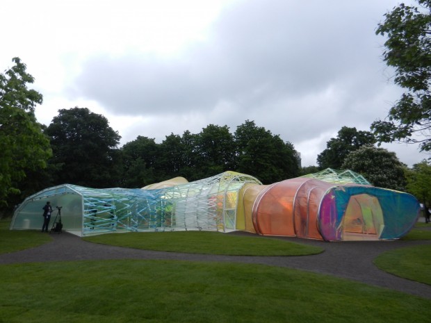 10 Serpentine Pavilion Designs Gracing Kensington Gardens in the Past Decade