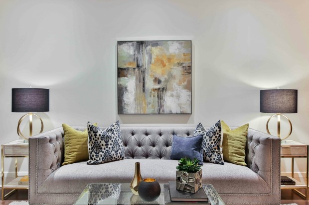 5 Expert Tips to Buying Artwork for Home Decor Perfection