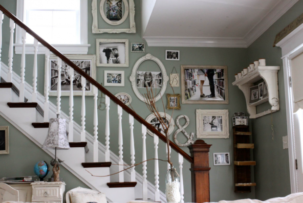 Shabby-chic Style Staircase, Chicago