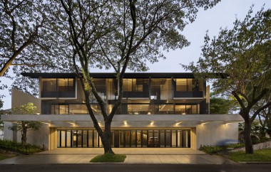 Casa A By Wahana Architects Presents a Residential Project that Highlights its Eco-Conscious Design and Verdant Surroundings 