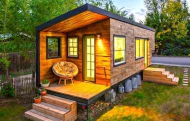 10 Small Houses with Surprisingly Expansive Interiors