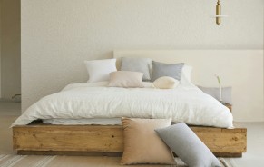 10 Bed Placement Ideas and Layouts to Transform Your Bedroom