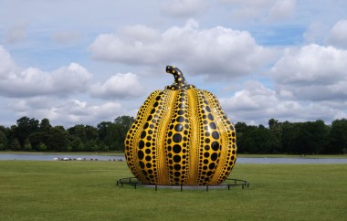 Yayoi Kusama's Towering 19-Foot-Tall Pumpkin Sculpture Debuts at London's Serpentine Galleries