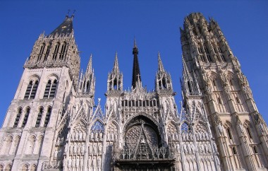 Rouen Cathedral, Renowned for Monet's Artistic Legacy, Spared from Fire Threat